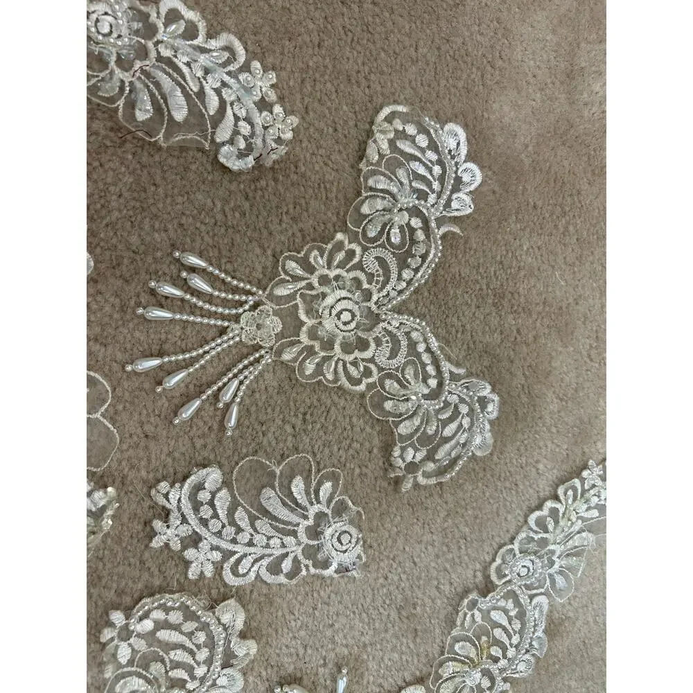 Ivory and Silver beaded lace applique 9 piece floral motiff